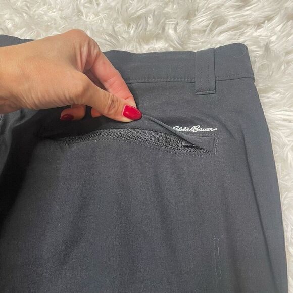 Eddie Bauer Mens Black Pants Size 34x32 Stretchy Zipper Pocket - Picture 11 of 12